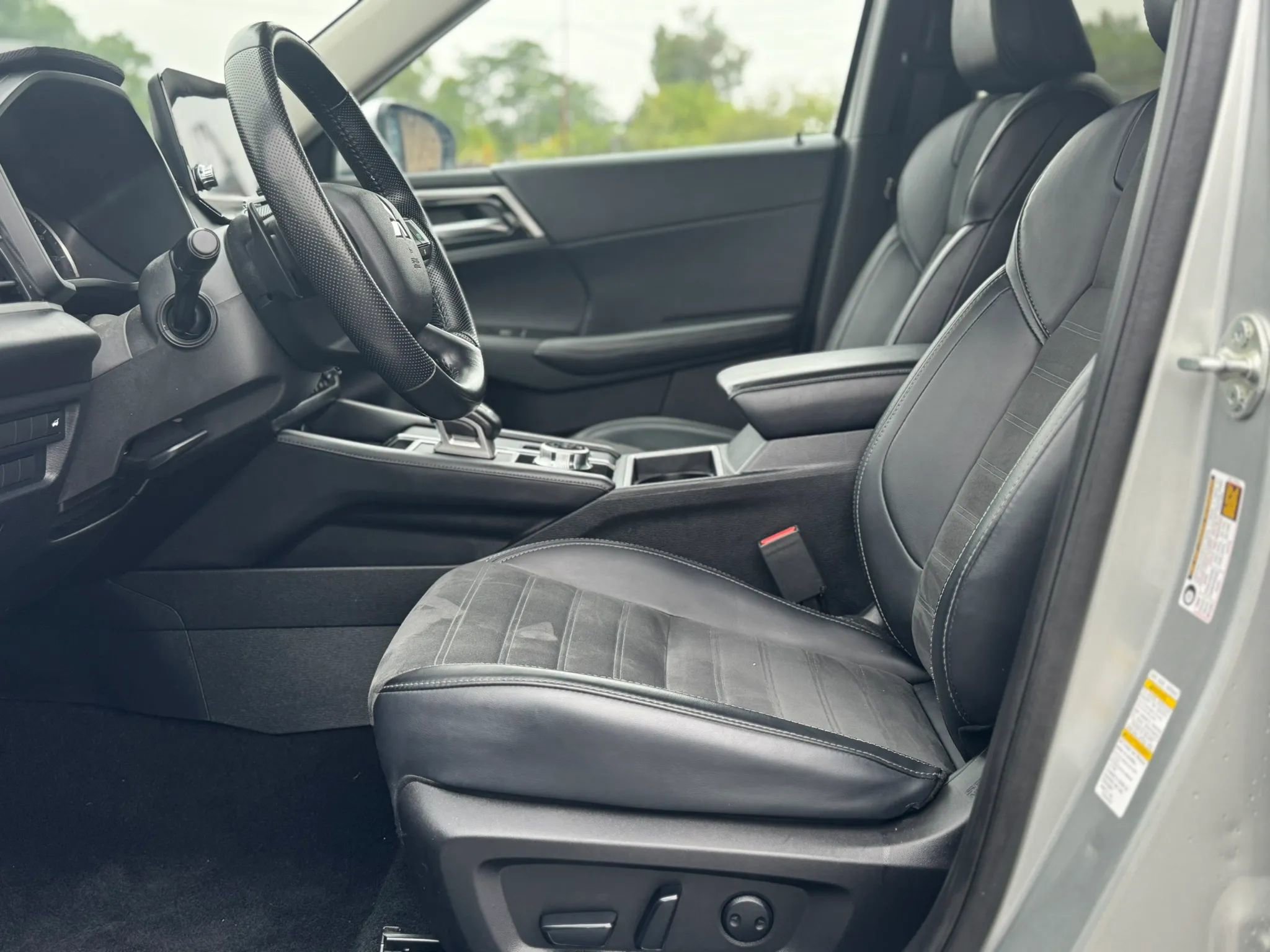 Used 2024 Mitsubishi Outlander Ralliart AWD/4WD image 13