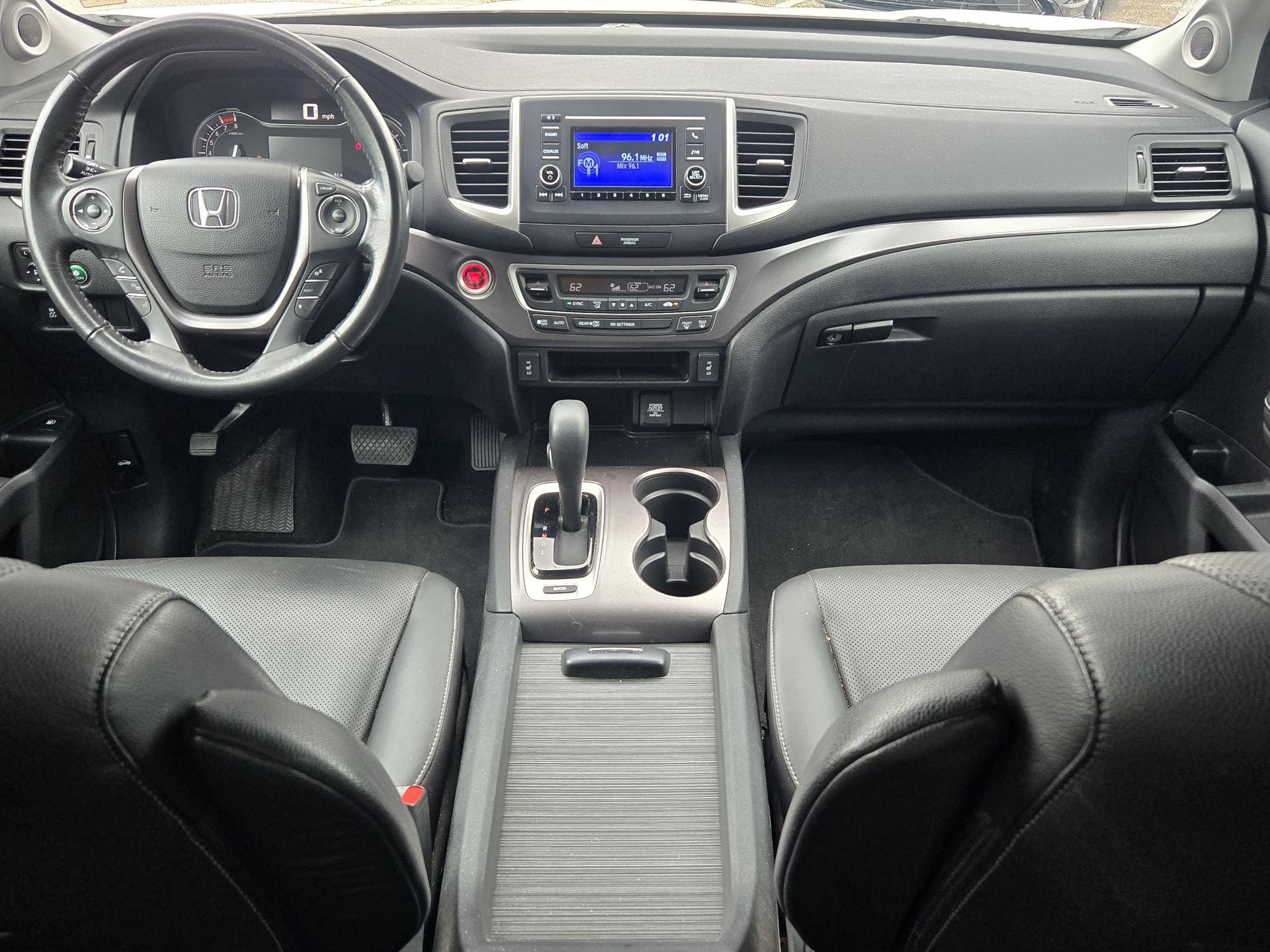 Used 2017 Honda Ridgeline RTL image 16
