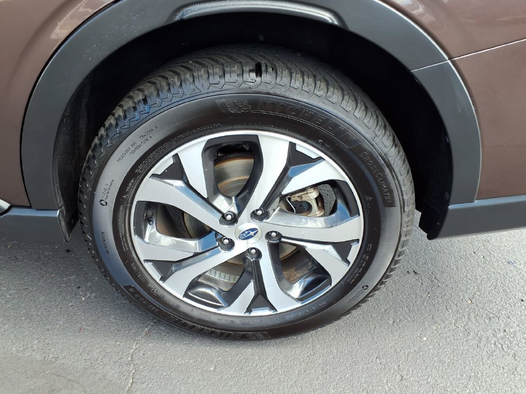 Used 2022 Subaru Outback Touring XT AWD/4WD image 15