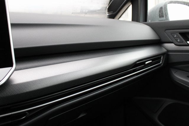 New 2026 Volkswagen GTI SE FWD image 22