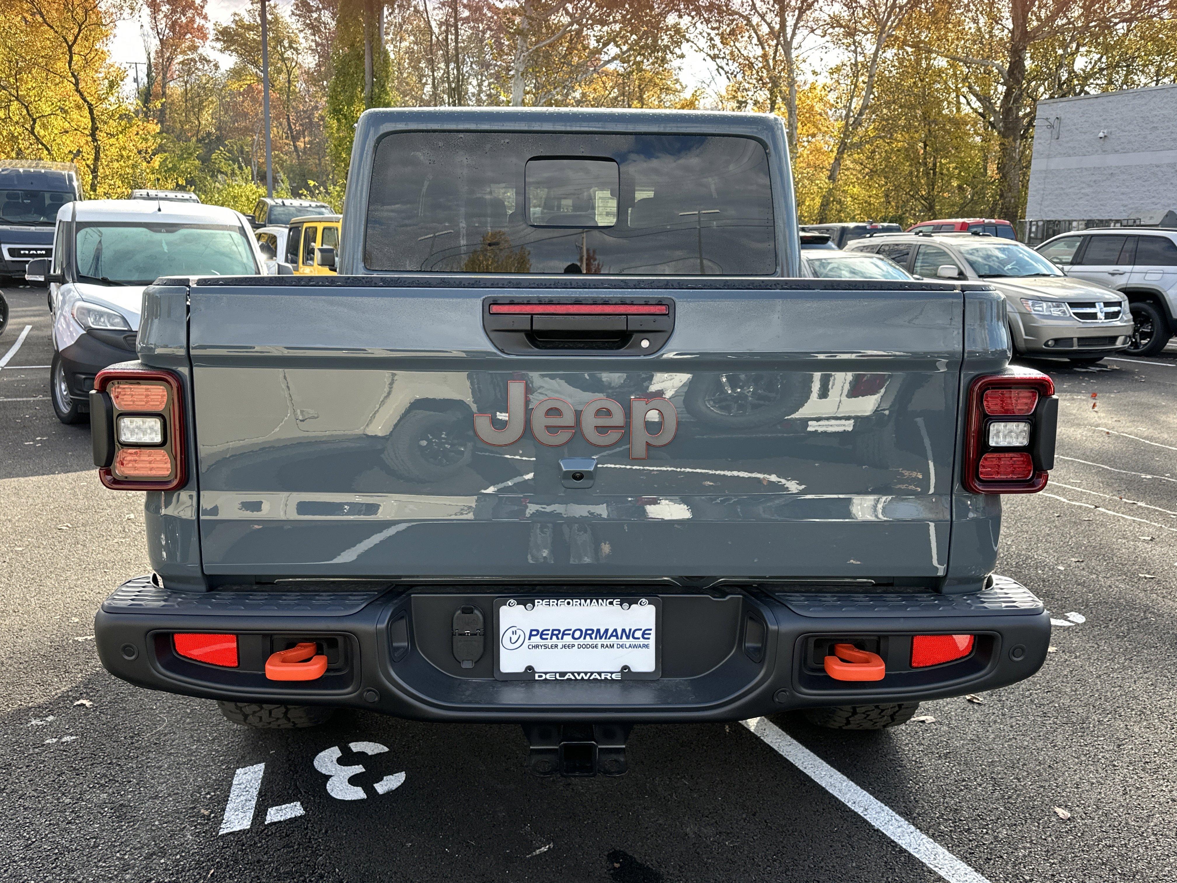 New 2026 Jeep Gladiator Mojave image 14