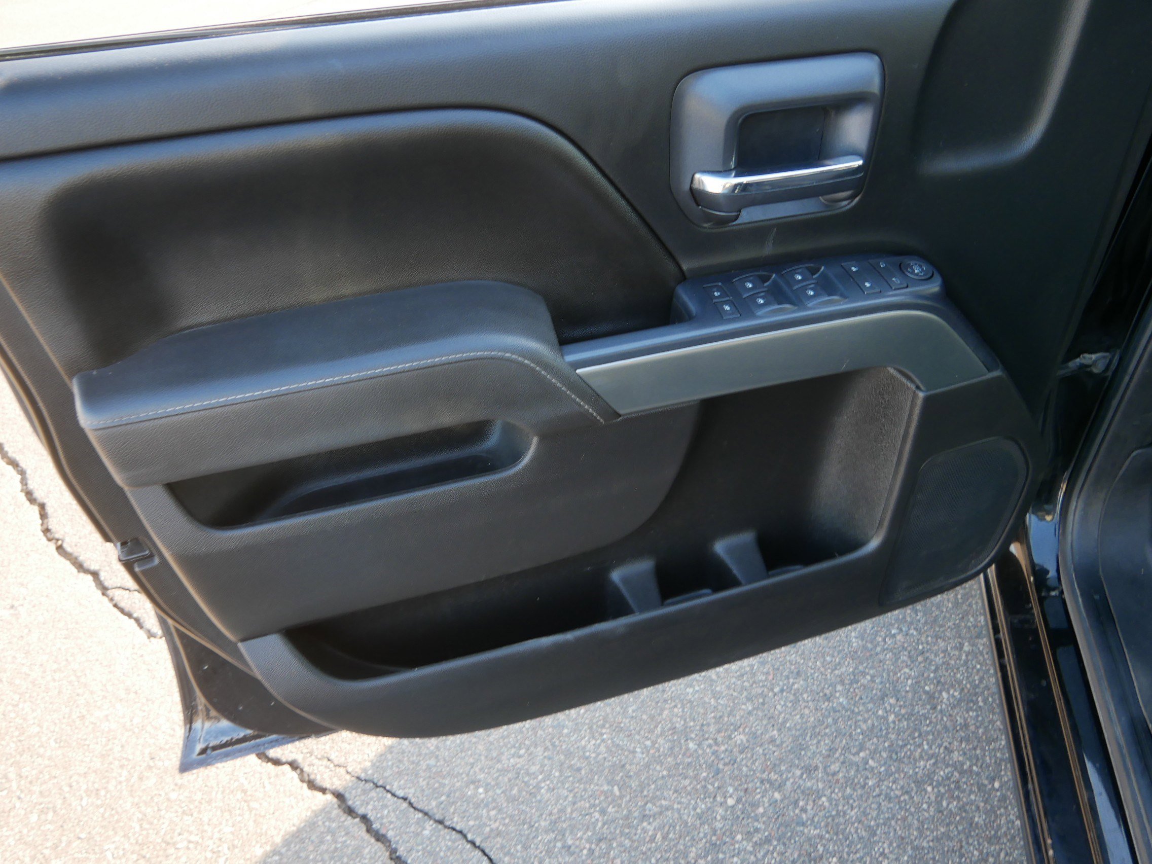 Used 2017 Chevrolet Silverado 1500 LT w/ All Star Edition image 20