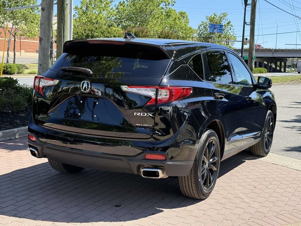 Used 2025 Acura RDX SH-AWD image 6