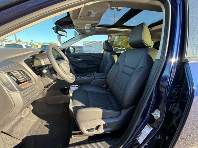 New 2026 Nissan Rogue Platinum w/ Platinum Premium Package image 12
