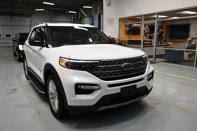 Used 2022 Ford Explorer King Ranch w/ Class IV Trailer Tow Package image 3