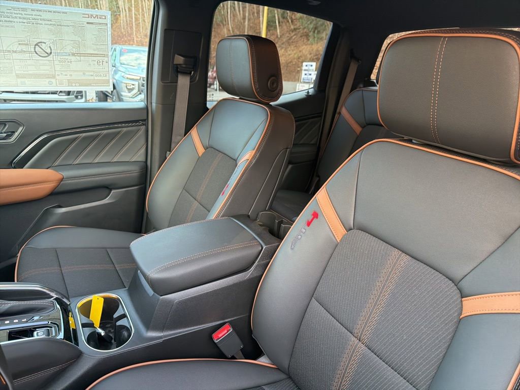 New 2026 GMC Canyon AT4 AWD/4WD image 10