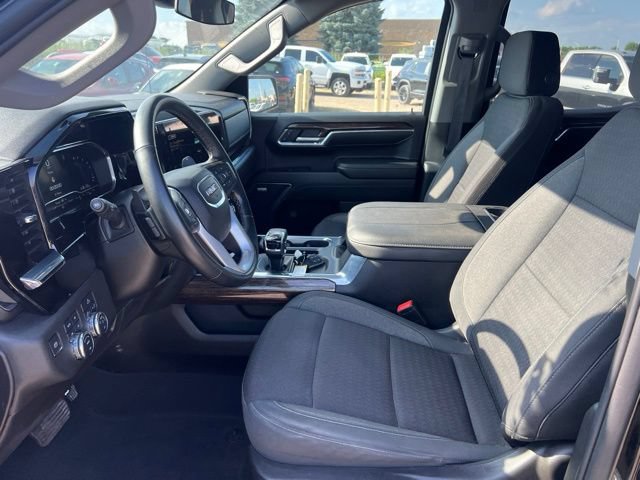 Used 2024 GMC Sierra 1500 Elevation w/ Preferred Package AWD/4WD image 16