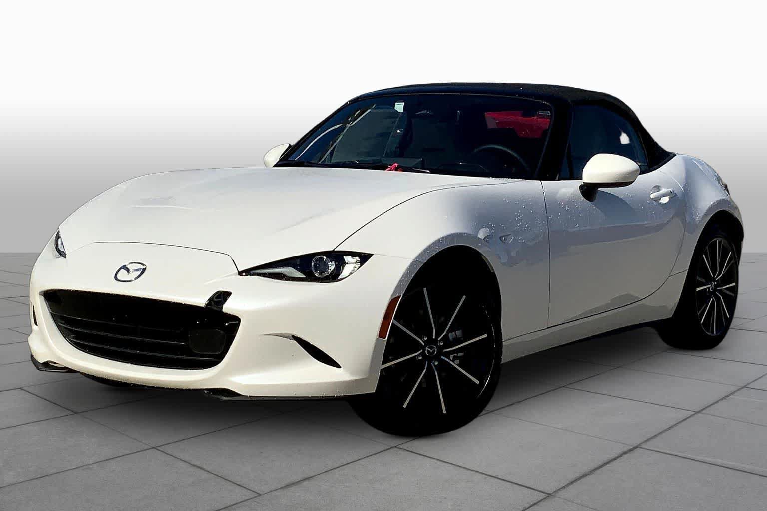 New 2026 MAZDA MX-5 Miata Grand Touring RWD image 1