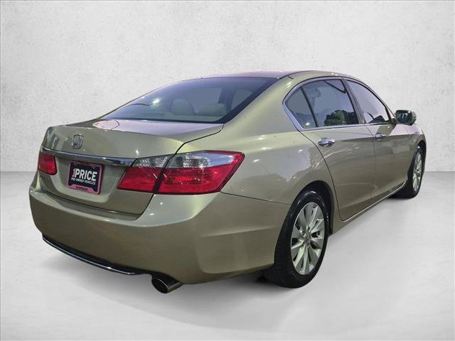 Used 2015 Honda Accord EX image 5