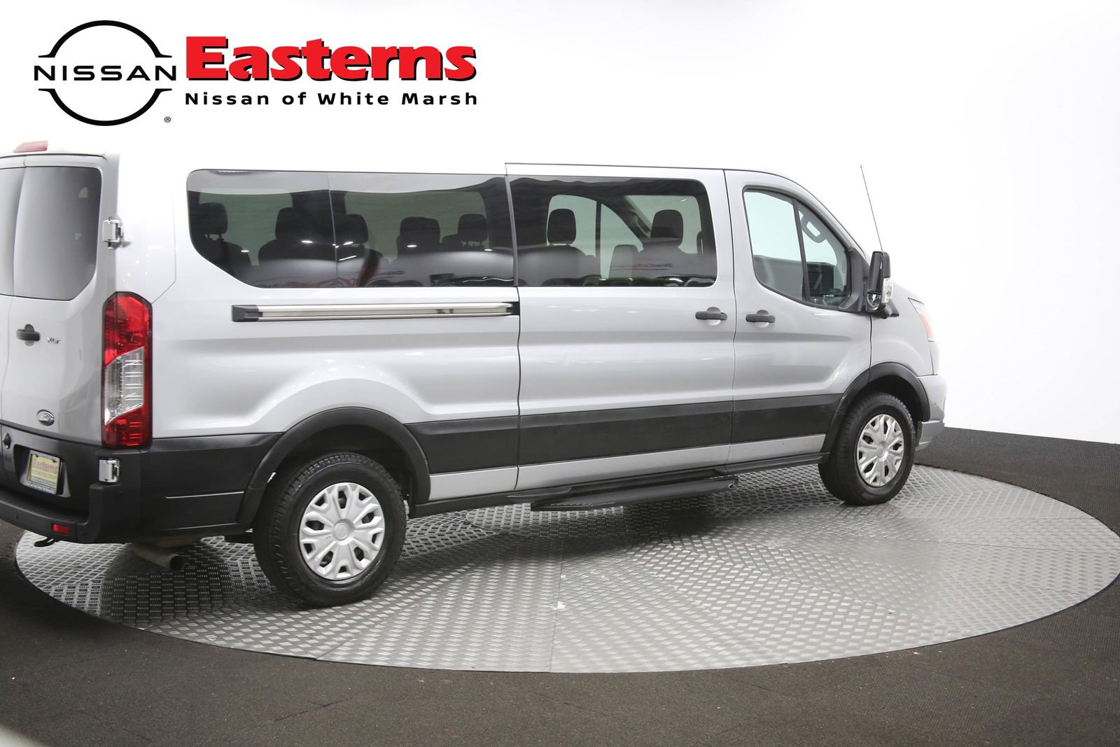 Used 2022 Ford Transit 350 XLT RWD image 40