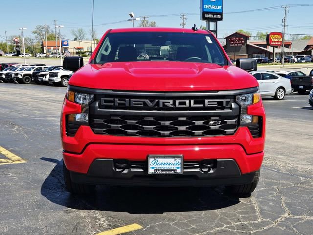 New 2026 Chevrolet Silverado 1500 Custom w/ LPO, Dark Essentials Package image 5