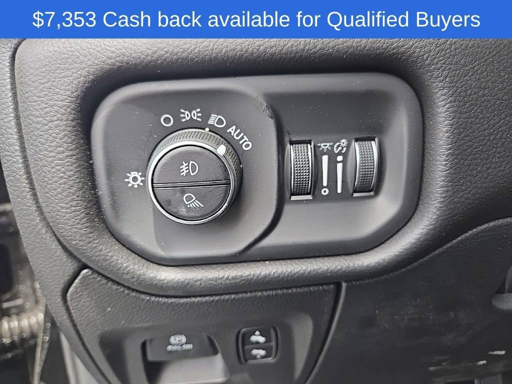 New 2026 RAM 1500 Big Horn AWD/4WD image 11