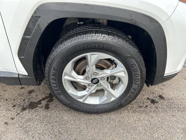 Used 2022 Hyundai Tucson SE image 40