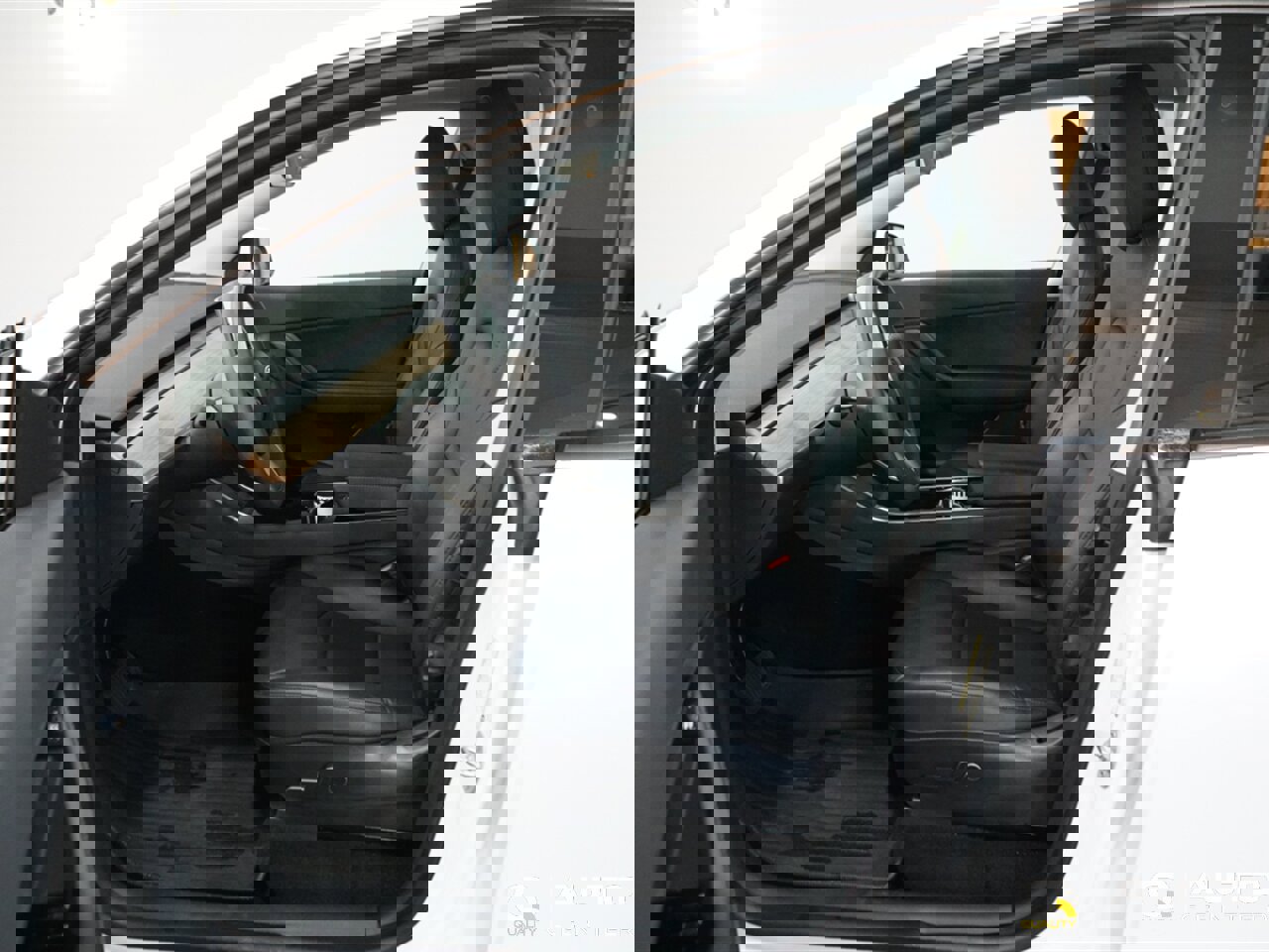 Used 2021 Tesla Model Y 2WD image 11