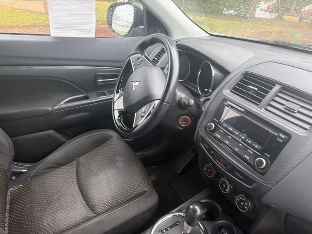 Used 2016 Mitsubishi Outlander Sport SE FWD image 15