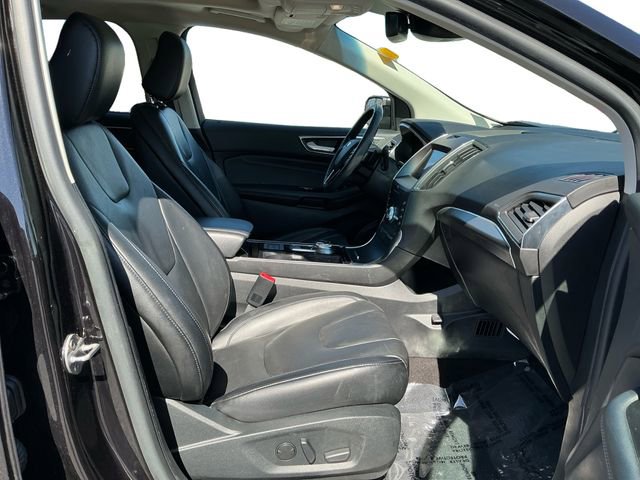 Certified 2020 Ford Edge Titanium image 17