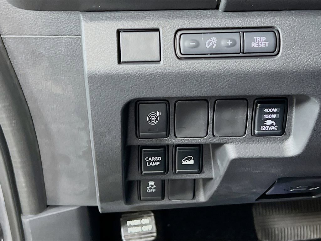 New 2026 Nissan Frontier S image 7