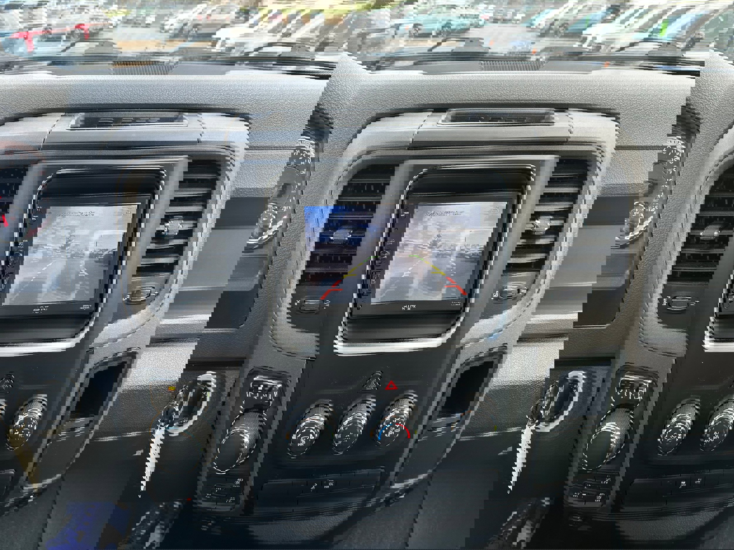 Used 2017 RAM 1500 Express image 27