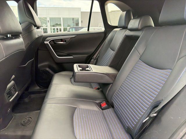 Used 2022 Toyota RAV4 XSE w/ XSE Grade Weather Package AWD/4WD image 35