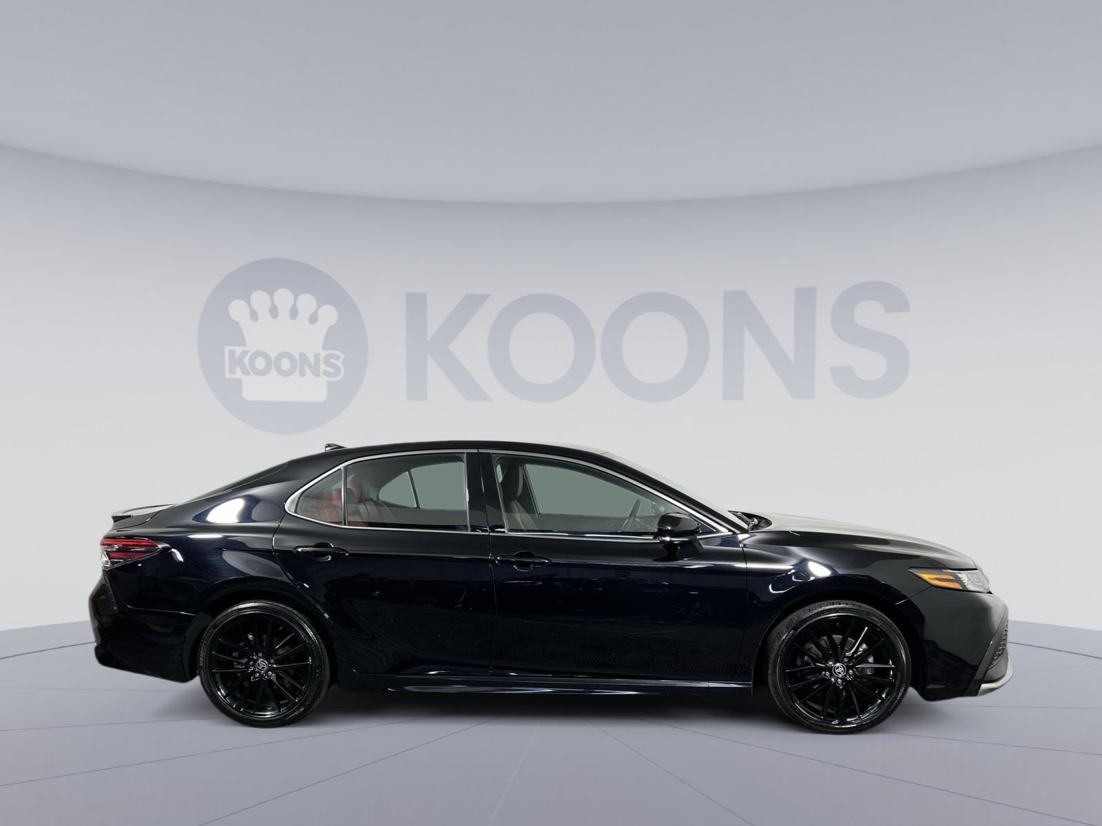 Used 2024 Toyota Camry XSE image 8