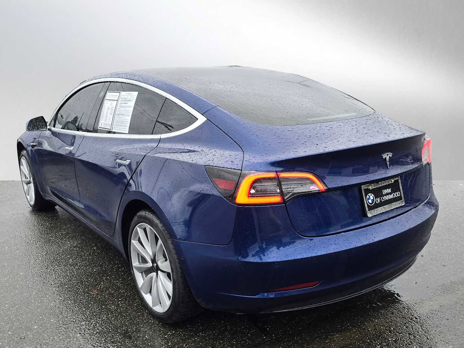Used 2020 Tesla Model 3 Standard Range image 5