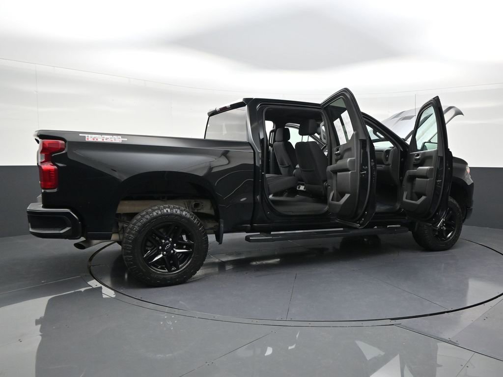 Used 2023 Chevrolet Silverado 1500 Custom Trail Boss AWD/4WD image 29