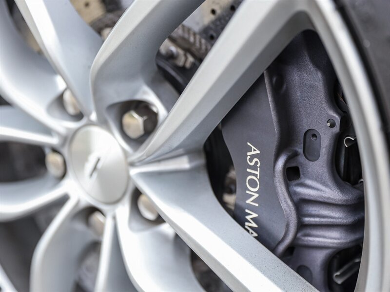 Used 2016 Aston Martin DB9 GT RWD image 14