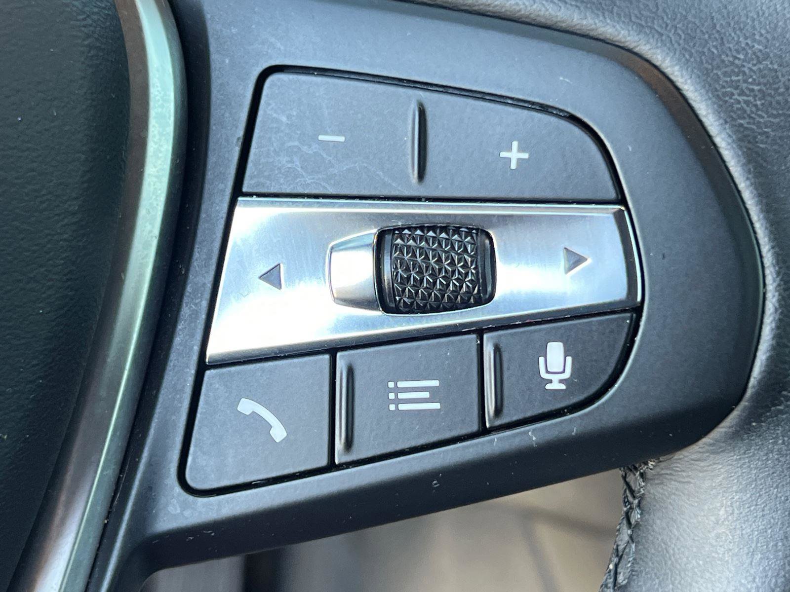 Used 2023 BMW 330i xDrive Sedan w/ Premium Package AWD/4WD image 26