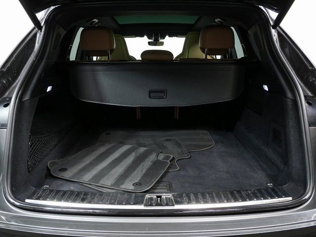 Used 2020 Porsche Cayenne AWD w/ Premium Package Plus image 32