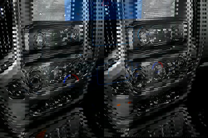 Used 2018 Chevrolet Silverado 3500 LTZ w/ Duramax Plus Package image 31