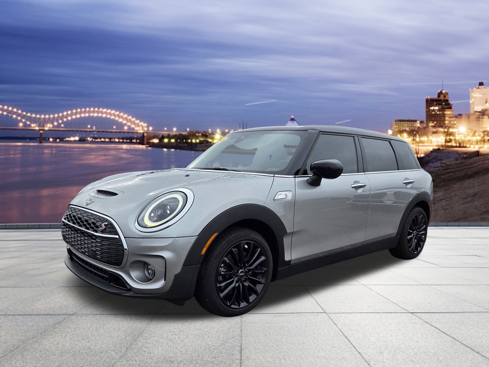 Used 2024 MINI Cooper Clubman S image 1