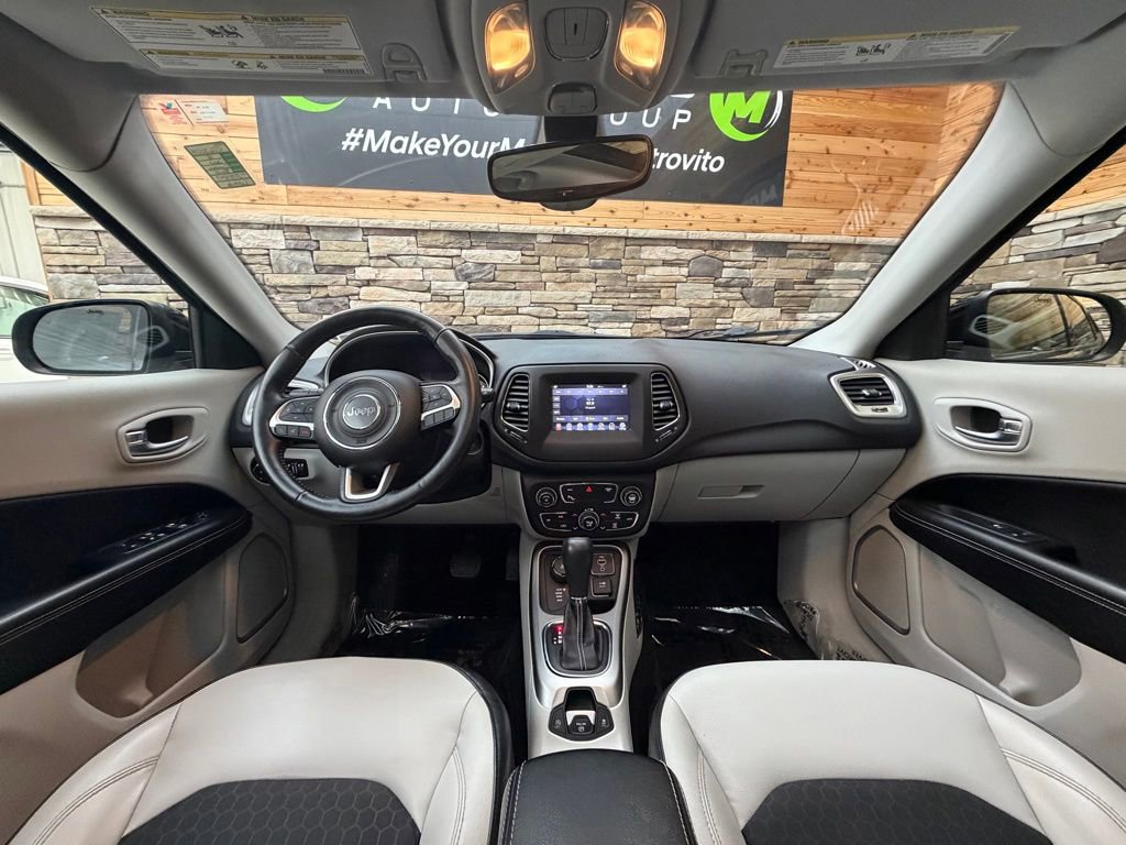 Used 2018 Jeep Compass Latitude w/ Popular Equipment Group AWD/4WD image 15