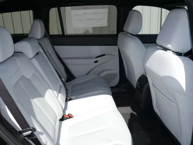 New 2026 Jeep Cherokee Laredo AWD/4WD image 24