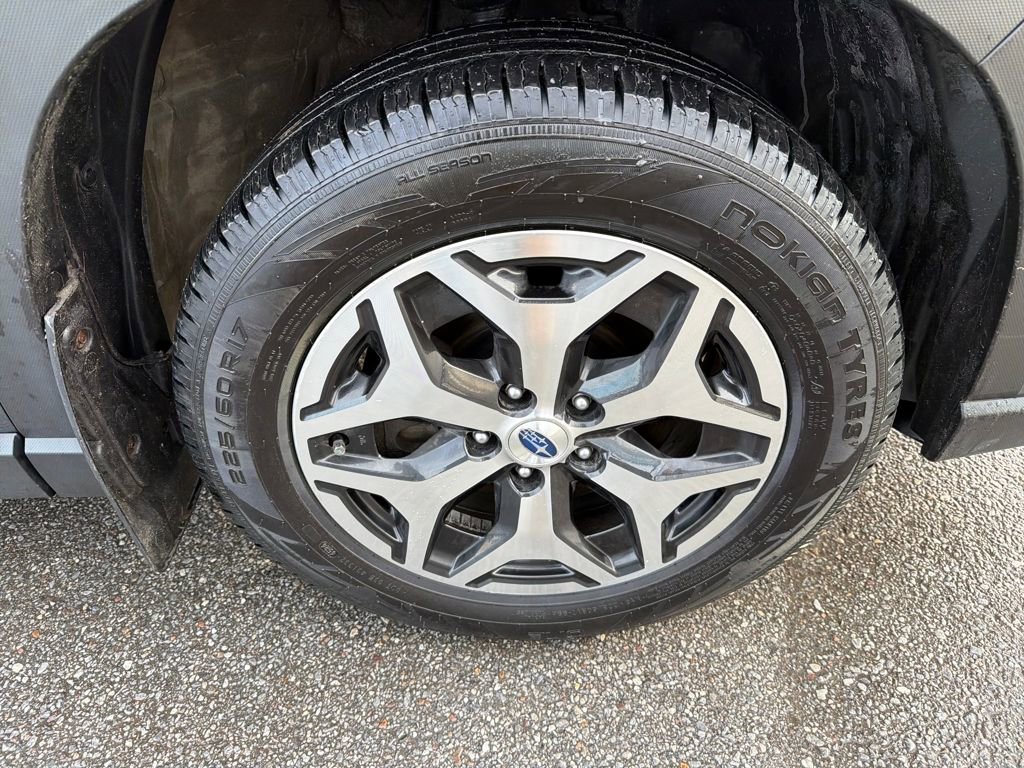 Certified 2023 Subaru Forester Premium image 20