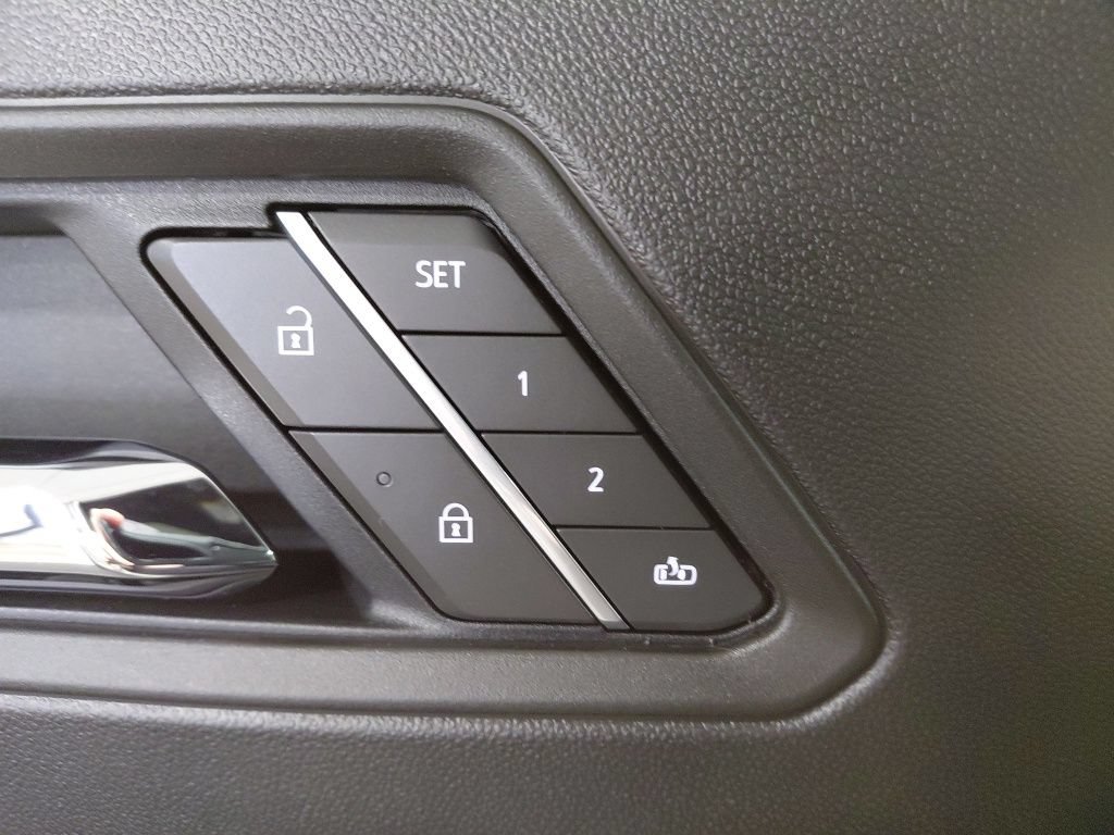 New 2026 Chevrolet Colorado ZR2 AWD/4WD image 32