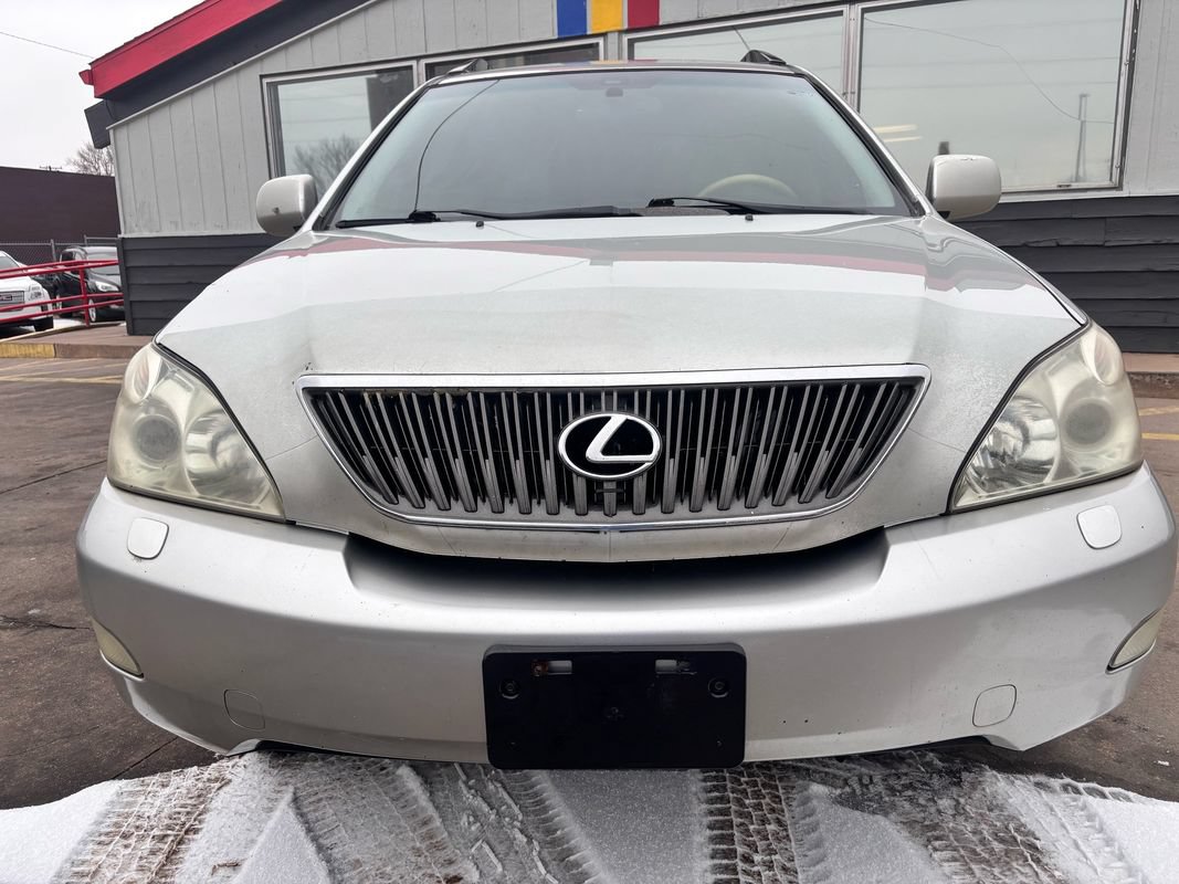 Used 2005 Lexus RX 330 AWD w/ Premium Plus Pkg image 2