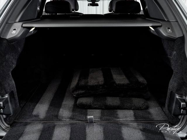 Used 2024 Rolls-Royce Cullinan Black Badge AWD/4WD image 13