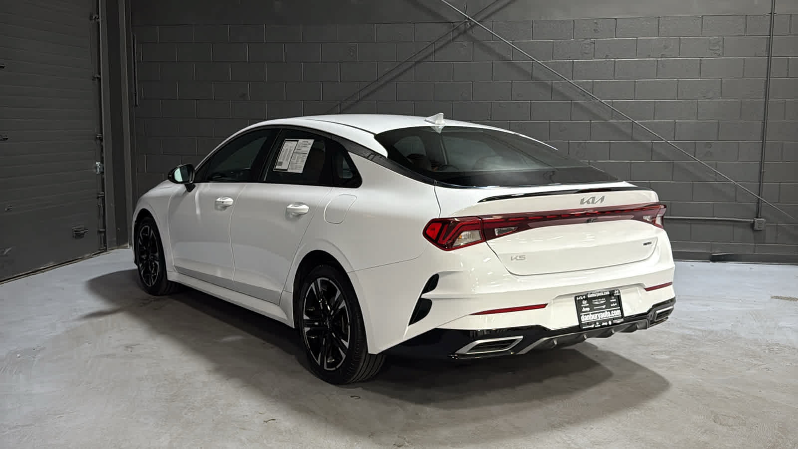 Used 2024 Kia K5 GT-Line w/ GT-Line Premium Package FWD image 4
