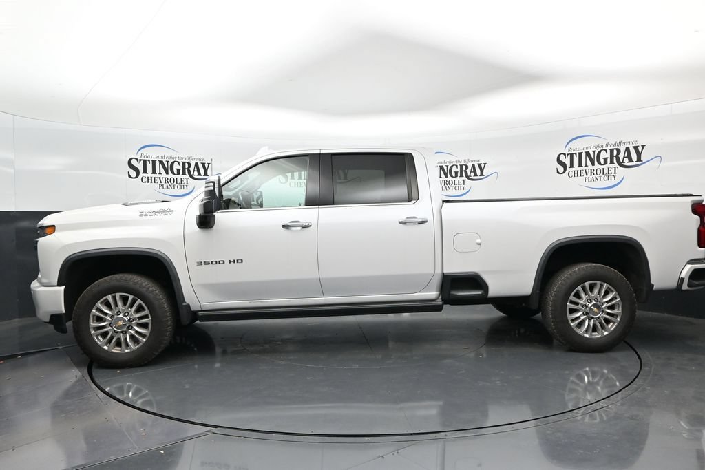 Used 2023 Chevrolet Silverado 3500 High Country AWD/4WD image 4