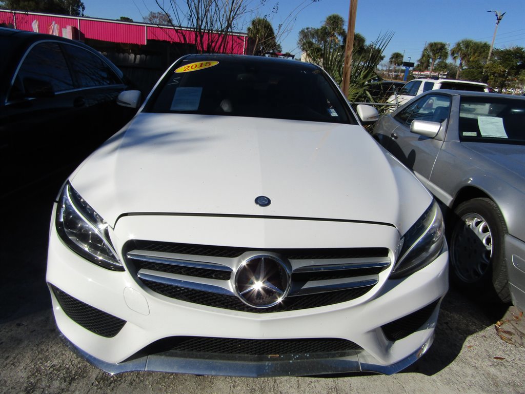 Used 2015 Mercedes-Benz C 400 4MATIC w/ Multimedia Package image 2
