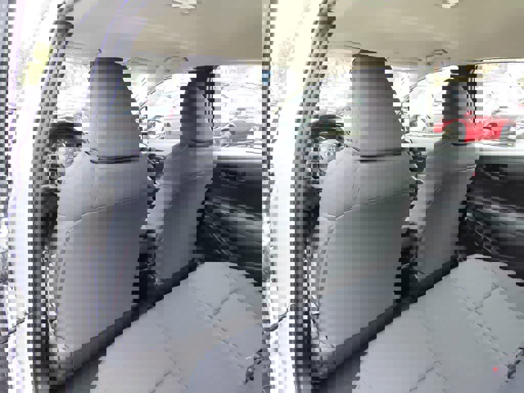 Used 2022 Toyota Corolla LE w/ Carpet Mat Package (TMS) image 14