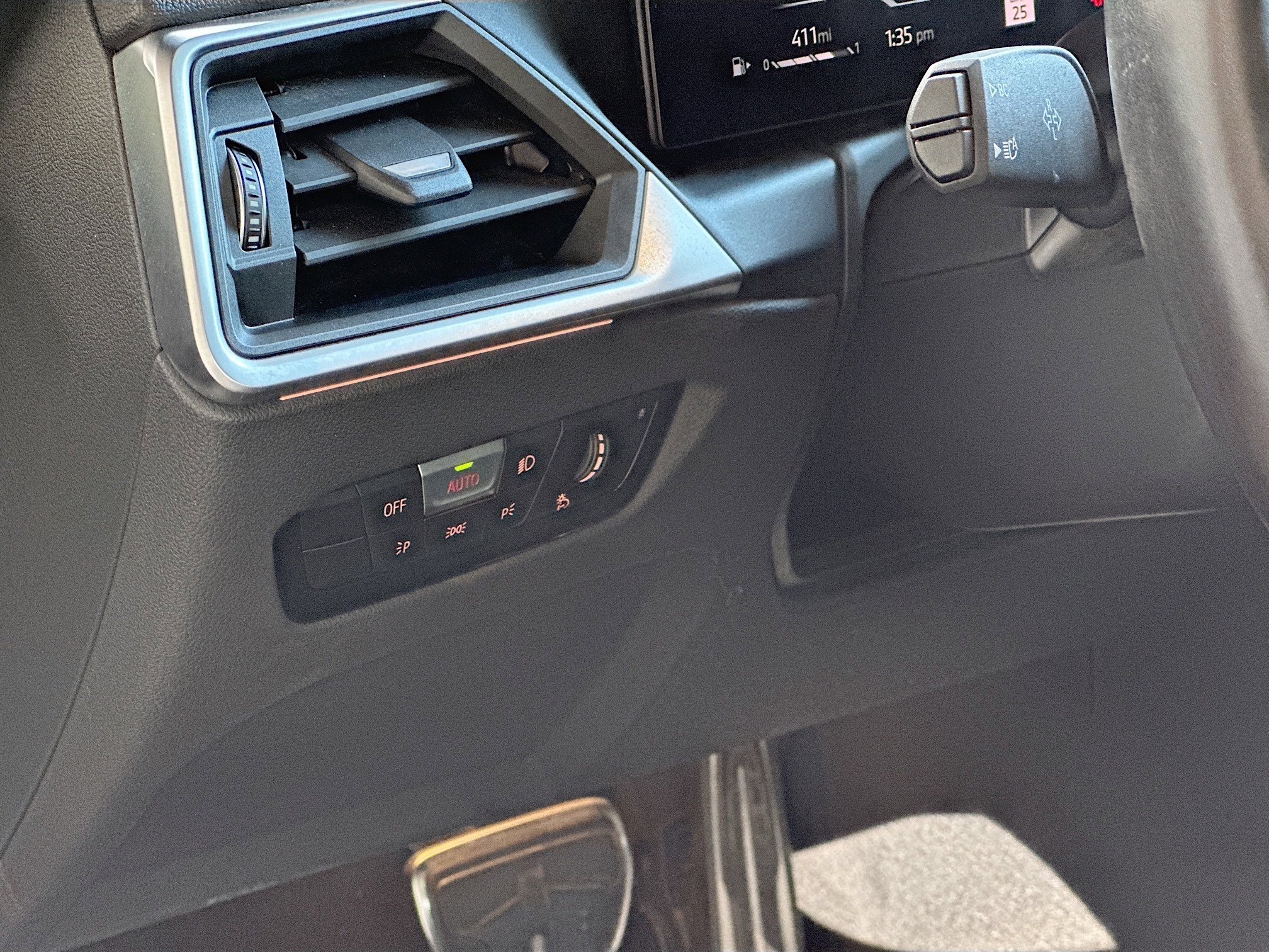 Certified 2023 BMW M340i xDrive w/ Premium Package image 10