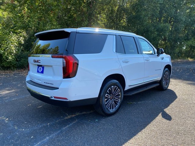 New 2026 GMC Yukon Elevation image 7