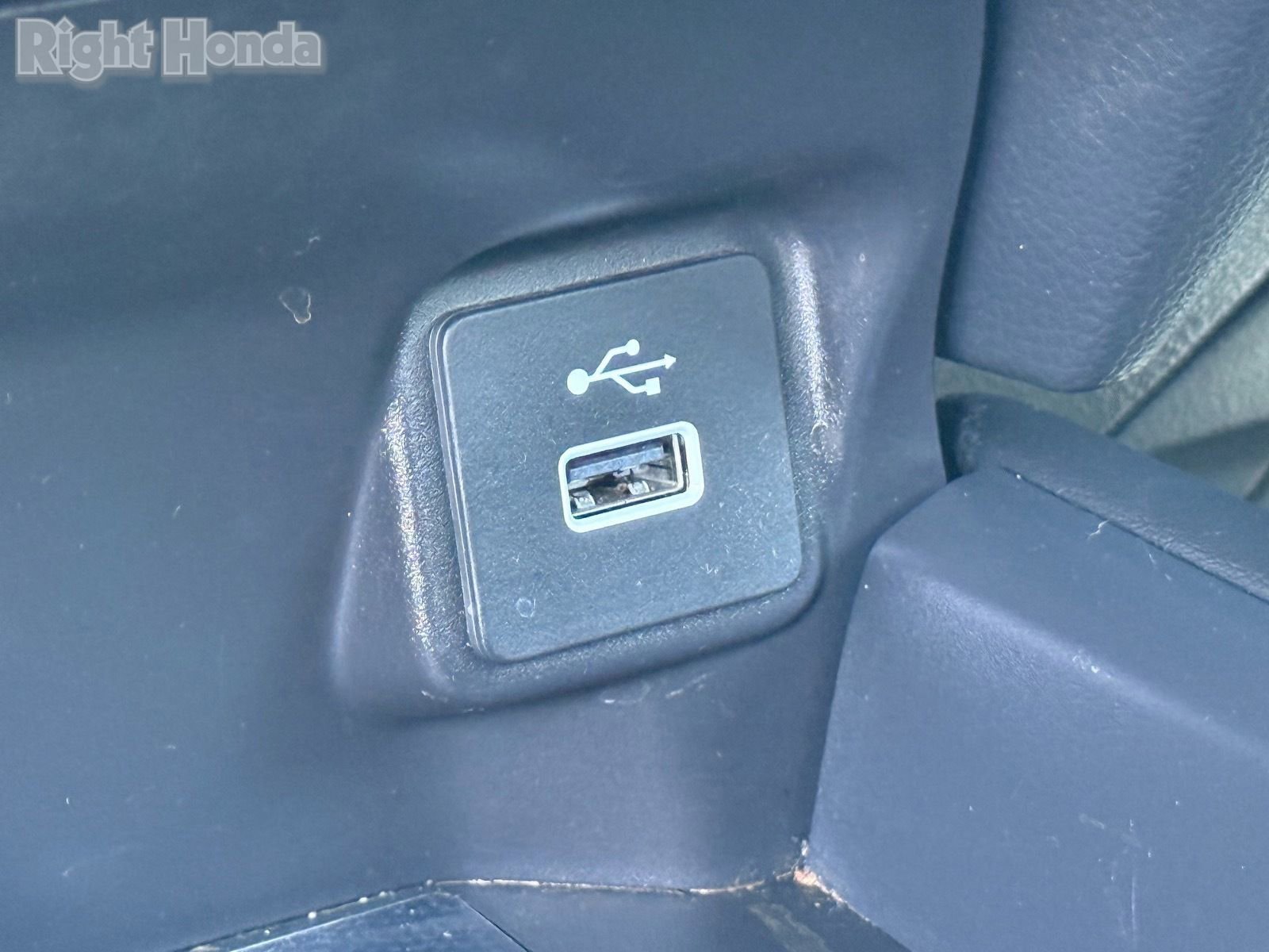 Used 2024 Honda HR-V EX-L image 24