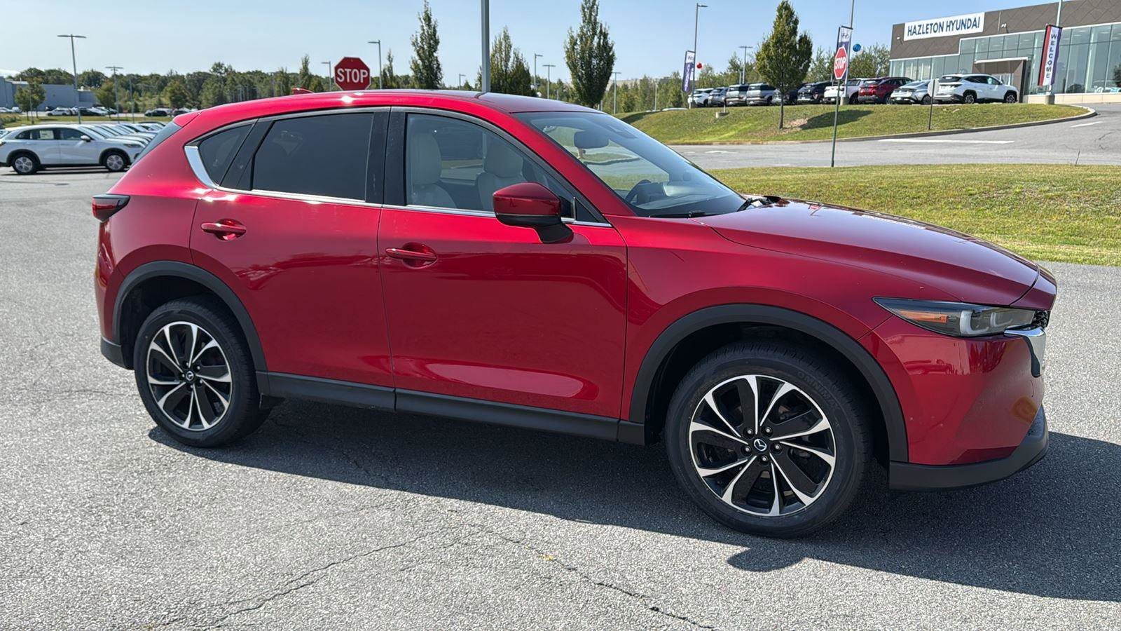 Used 2022 MAZDA CX-5 AWD 2.5 S w/ Premium Plus Pkg image 3