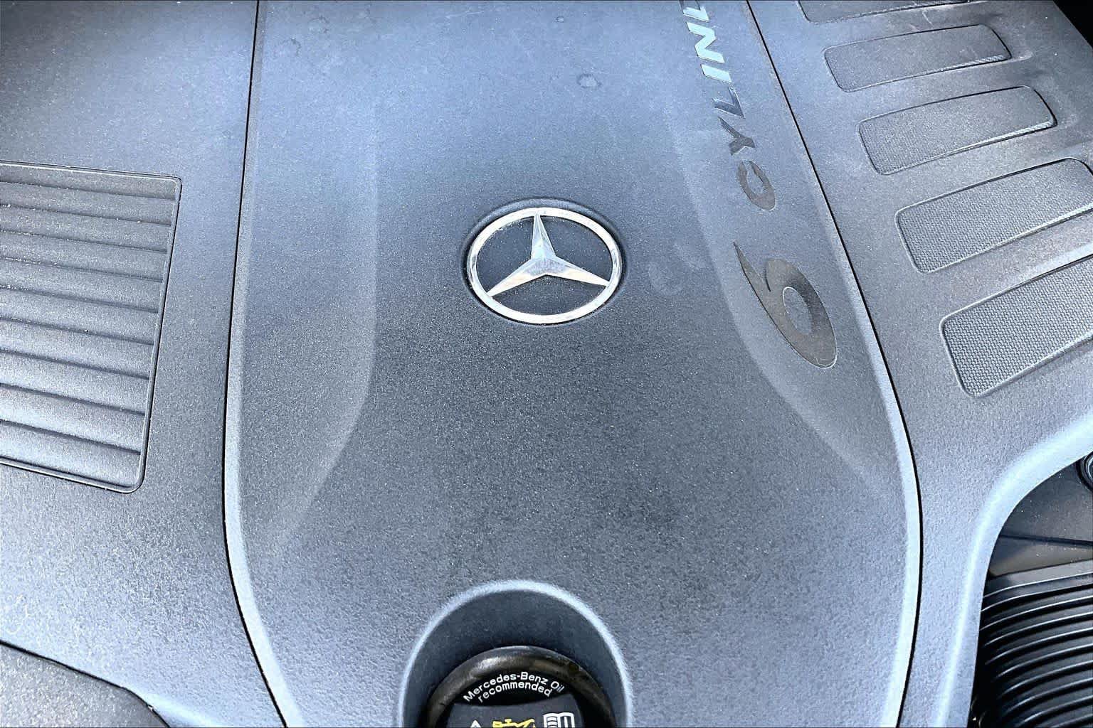 Used 2021 Mercedes-Benz GLE 450 4MATIC image 32