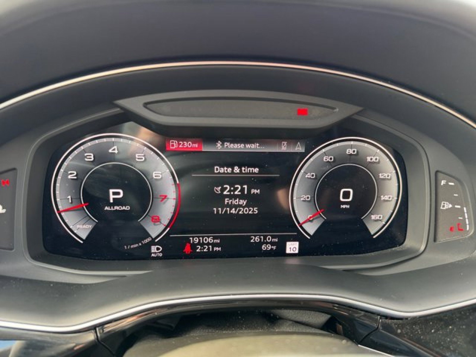 Used 2023 Audi Q7 3.0T Prestige image 24