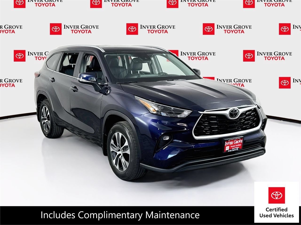 Certified 2026 Toyota Highlander XLE AWD/4WD image 3