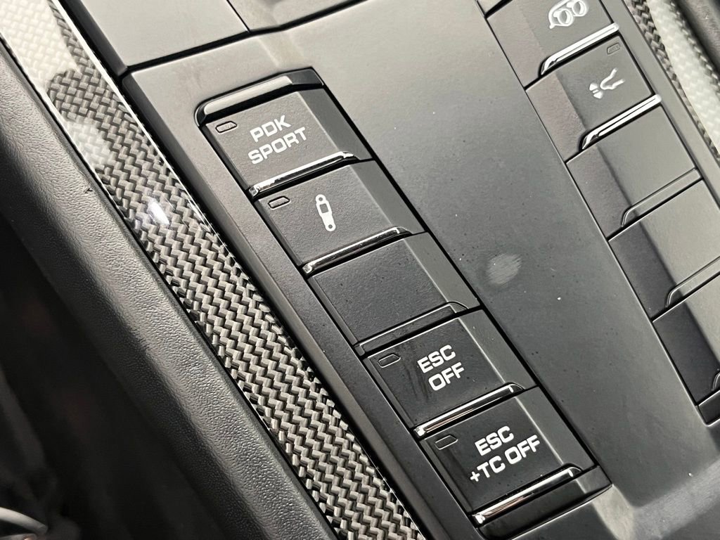 Used 2014 Porsche 911 GT3 image 16