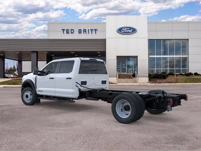 New 2026 Ford F550 4x4 Crew Cab image 5
